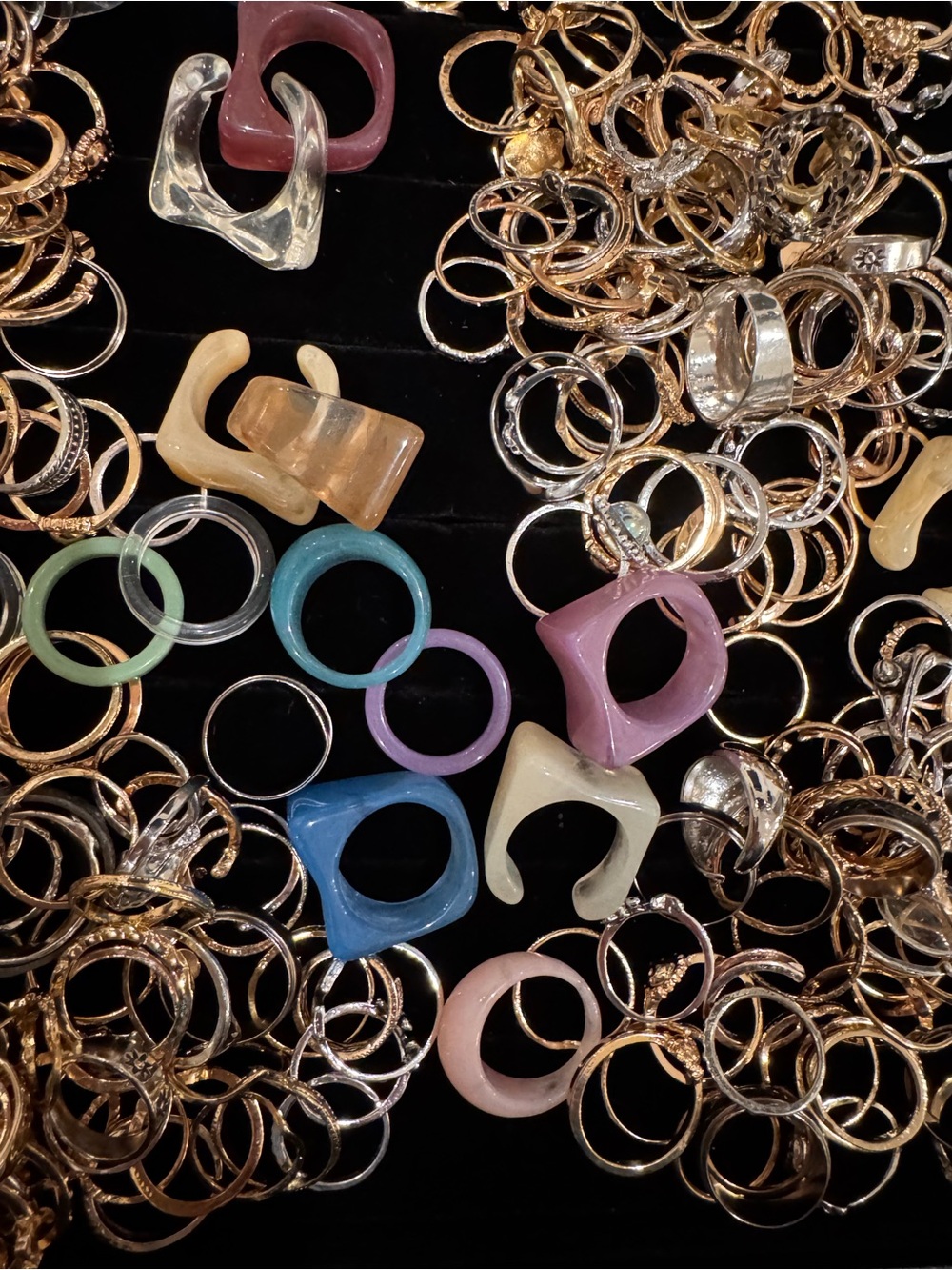 500 Fashion Rings 💍 Mystery Lot | **Dainty Rings - Sizes Mostly 5-8** - Picture 3 of 9